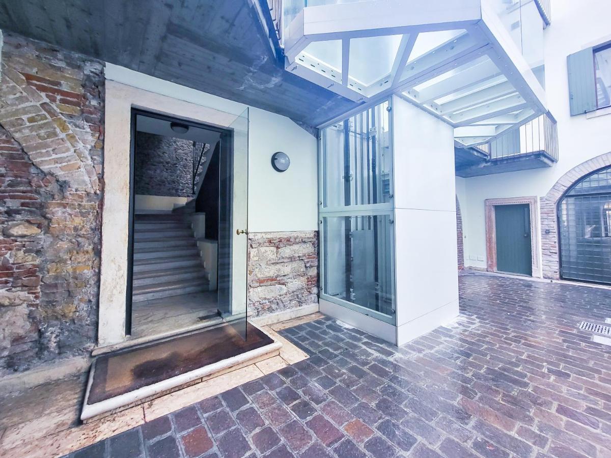 Casa Perotti Pallone - Verona — Photos 3
