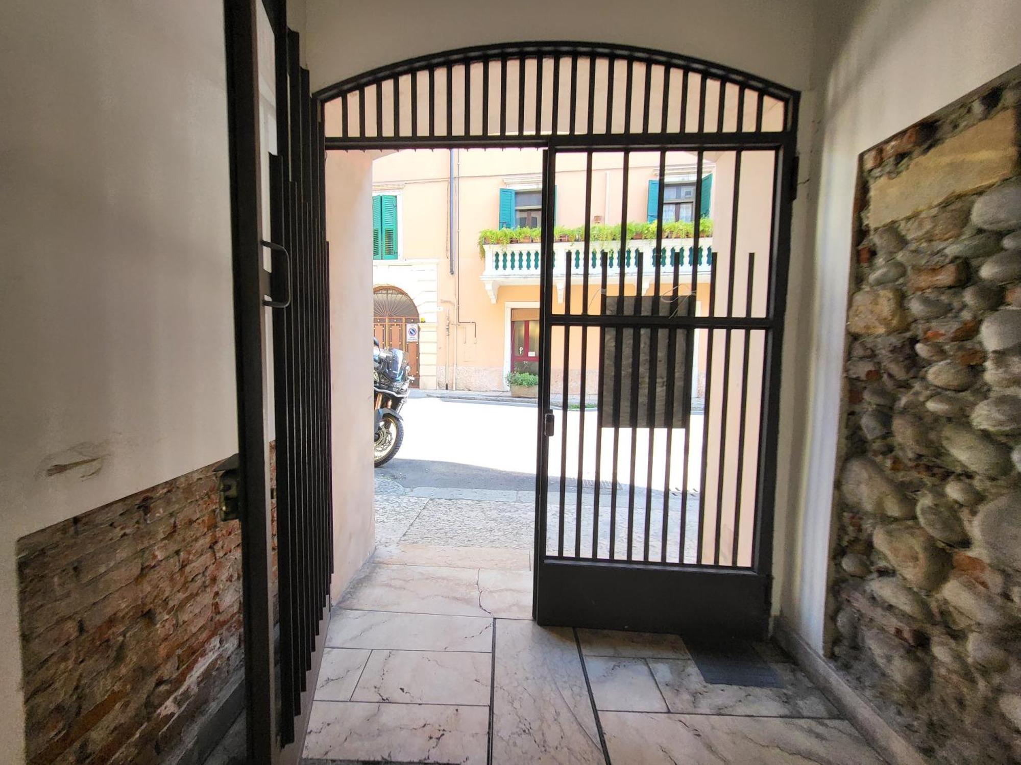 Casa Perotti Pallone - Verona — Photos 1